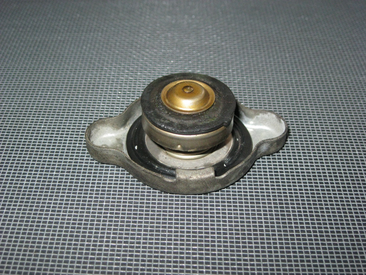 JDM Toyota 1MZ-FE 3.0L V6 None VVTi Radiator Cap - 0.9