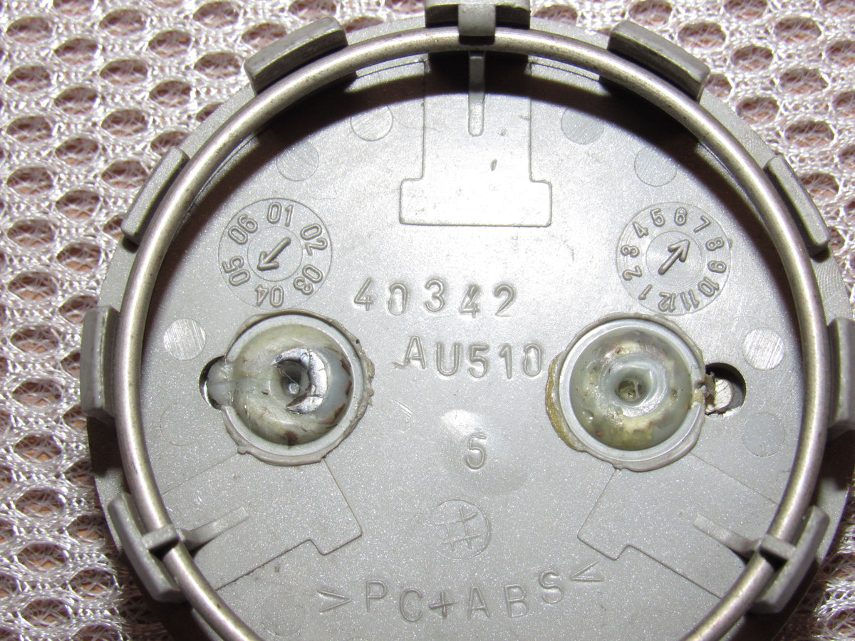 02 03 04 05 06 Nissan Altima OEM Wheel Center Cap
