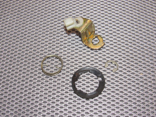 87 88 89 Nissan 300zx OEM Hatch Door Trunk Lock Cylinder Tumbler Linkage Clip