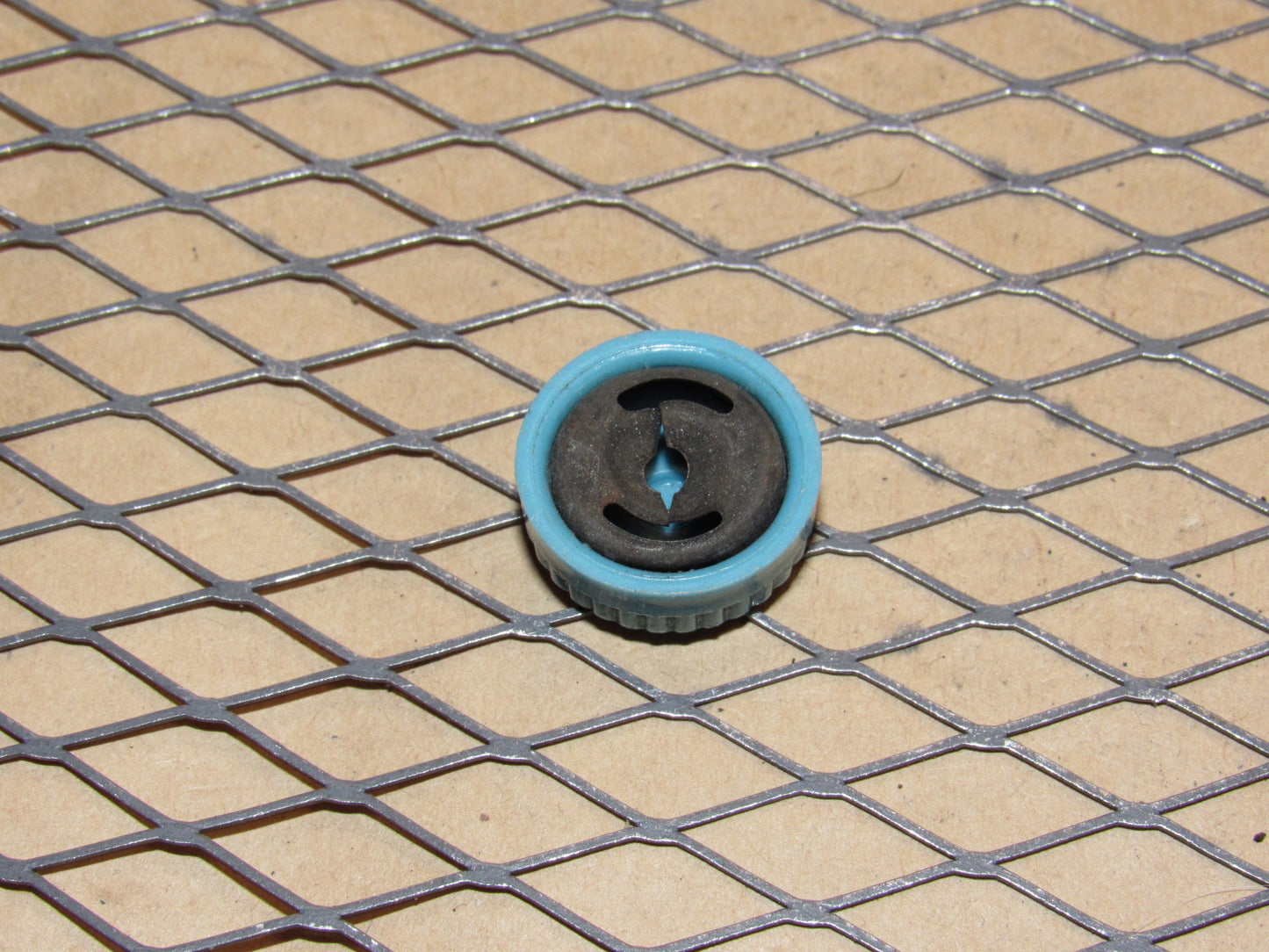 78-87 Chevrolet El Camino OEM Window Switch Harness Connector Lock Retainer Cap