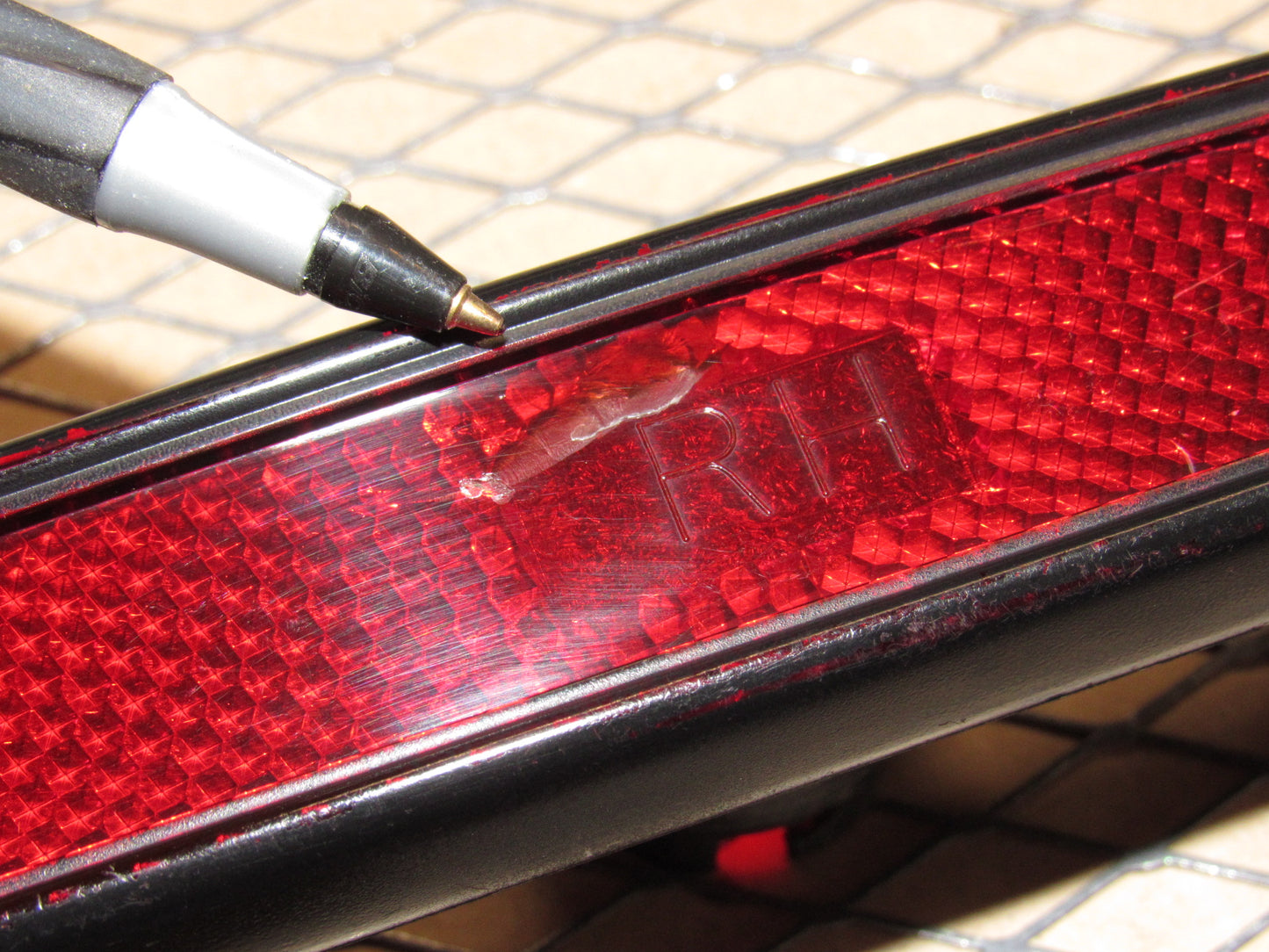 84 85 Pontiac Fiero OEM Rear Side Marker Light Lamp - Right
