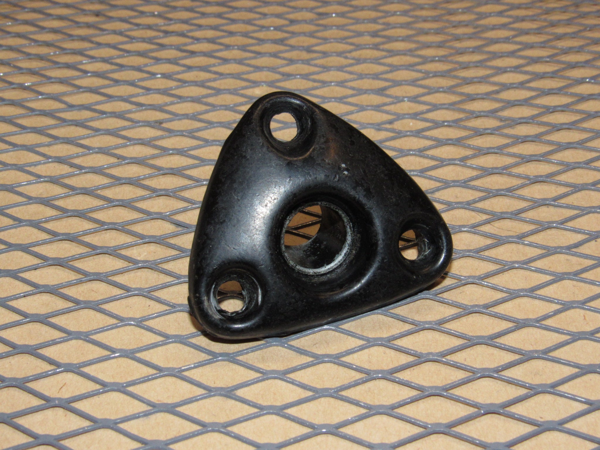 thumbnail image 2 of Sell Hood Latch Grille Support Mounting Brace Pontiac Firebird 1993 2 of 9