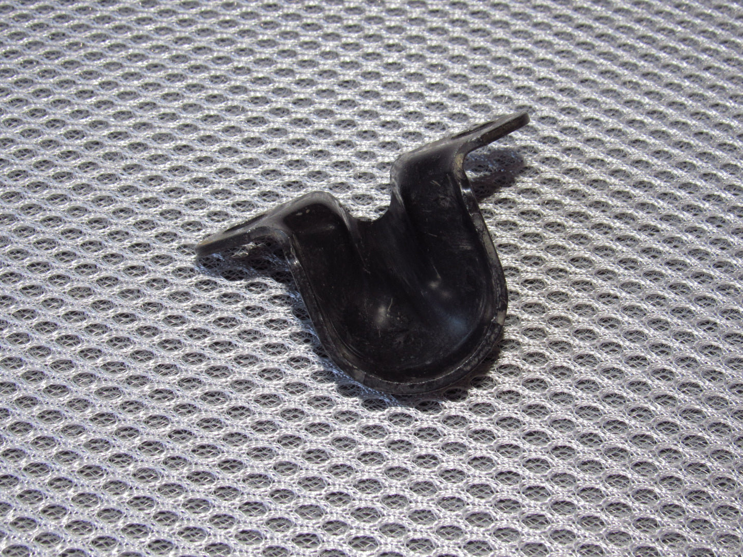 88-91 Honda CRX OEM Spindle Upper Knuckle Joint Dust Cover