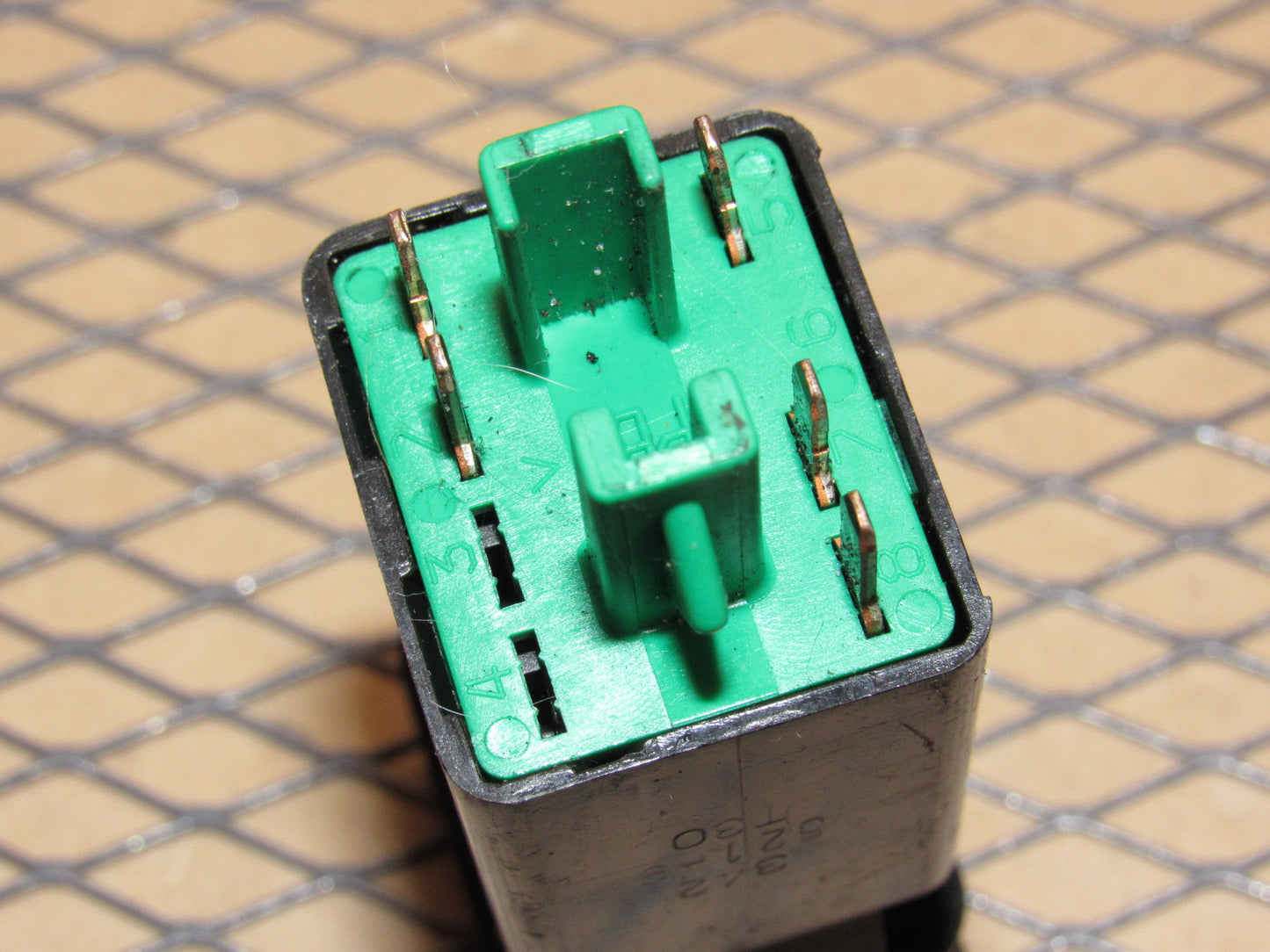 99 00 01 02 03 04 05 Saab 9-5 OEM Front Fog Light Lamp Switch