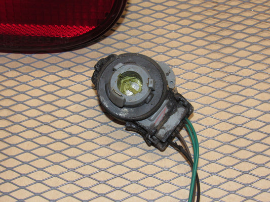 91 92 93 94 95 96 Chevrolet Corvette OEM Outer Tail Light Lamp Bulb Socket - Left