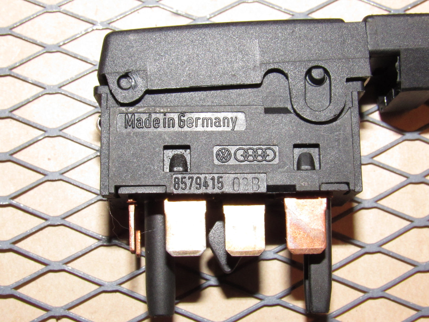 85 86 87 Audi 4000 OEM Rear Defroster Switch