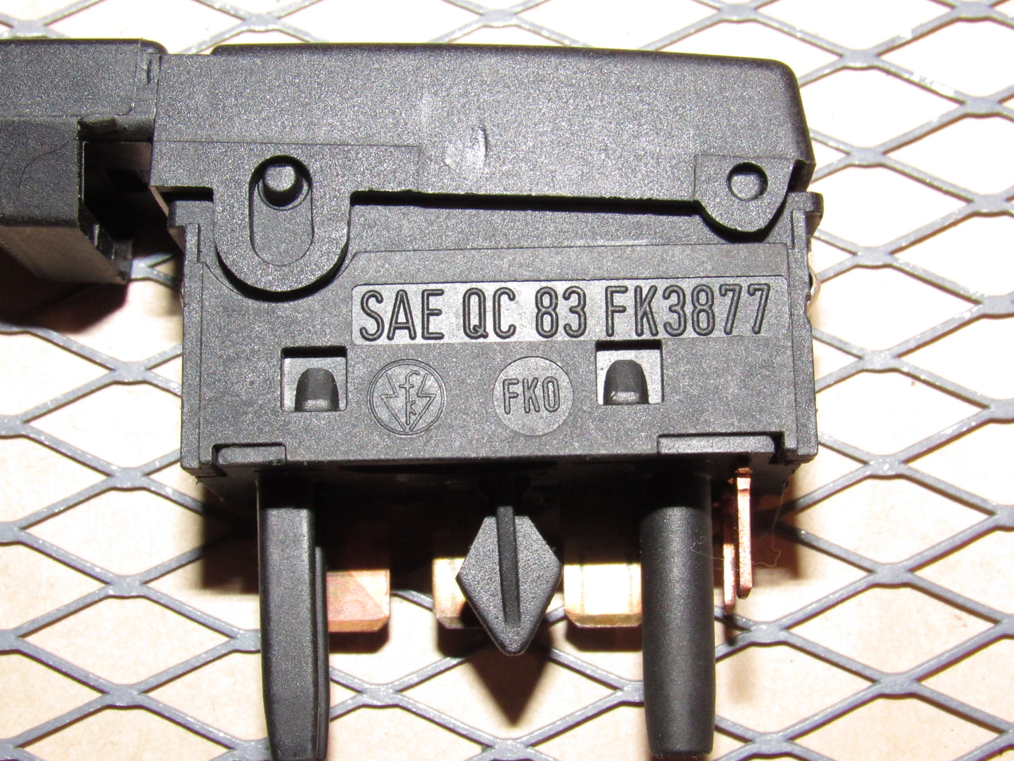 85 86 87 Audi 4000 OEM Rear Defroster Switch