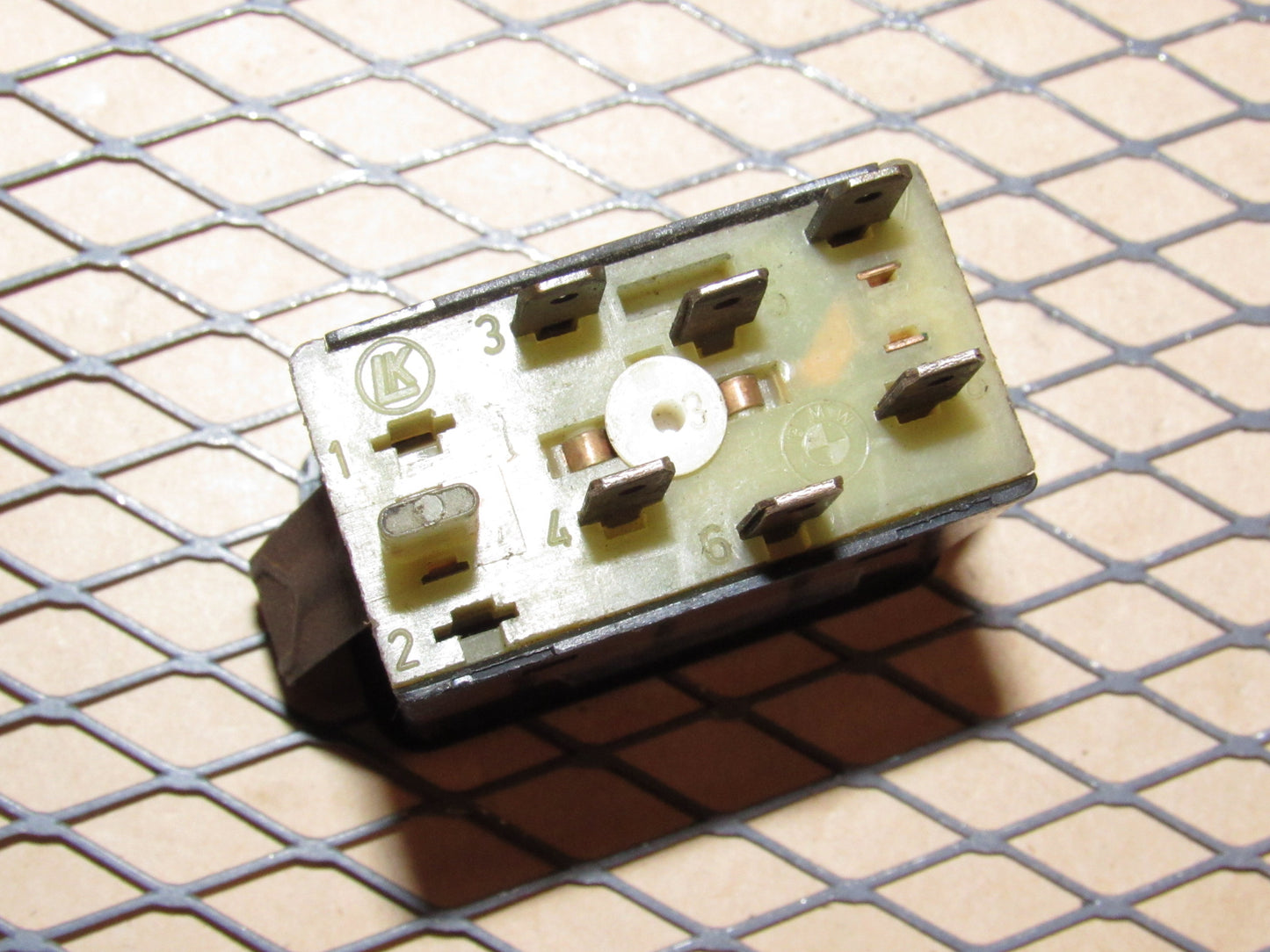 88 BMW M5 OEM Rear Defroster Switch