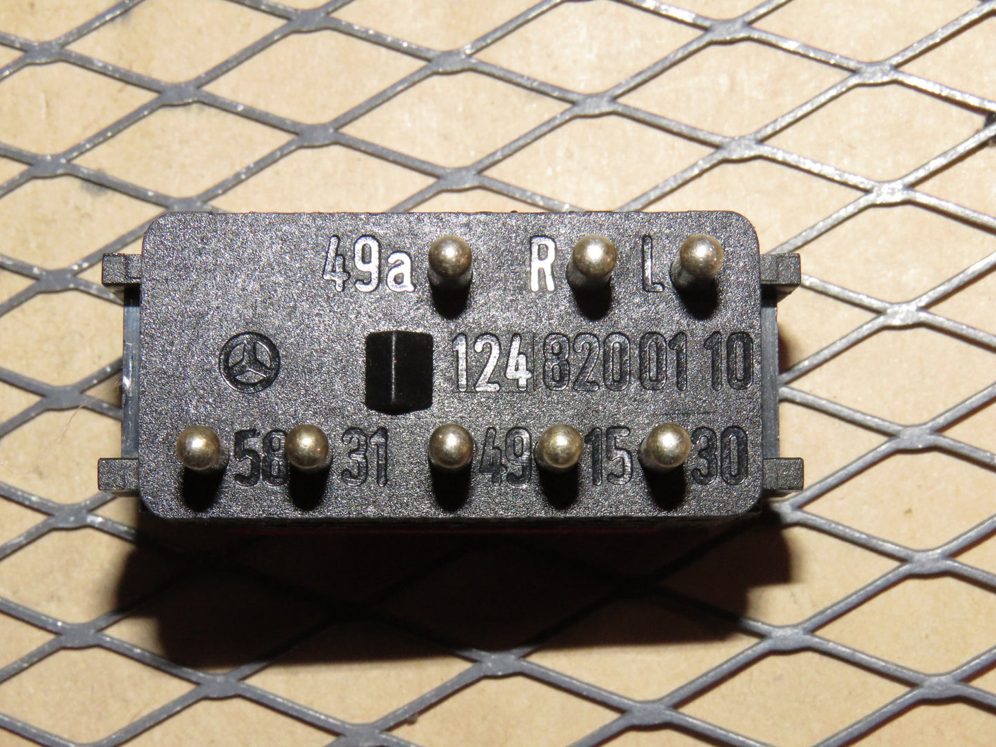 92 93 Mercedes 500E OEM Flasher Hazard Light Switch