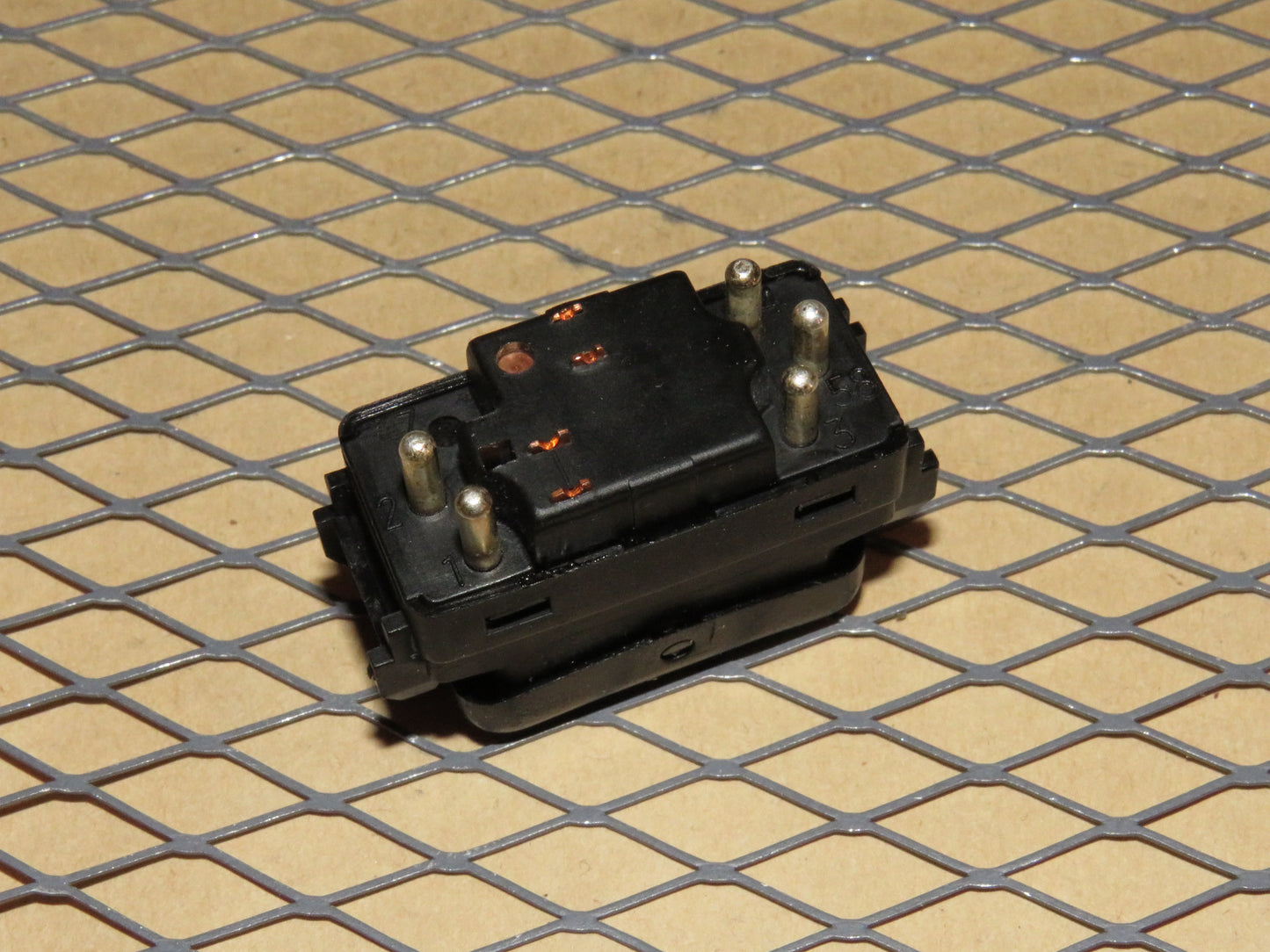 86 87 88 89 90 91 Mercedes Benz 560SEL OEM Console Power Window Switch - Left