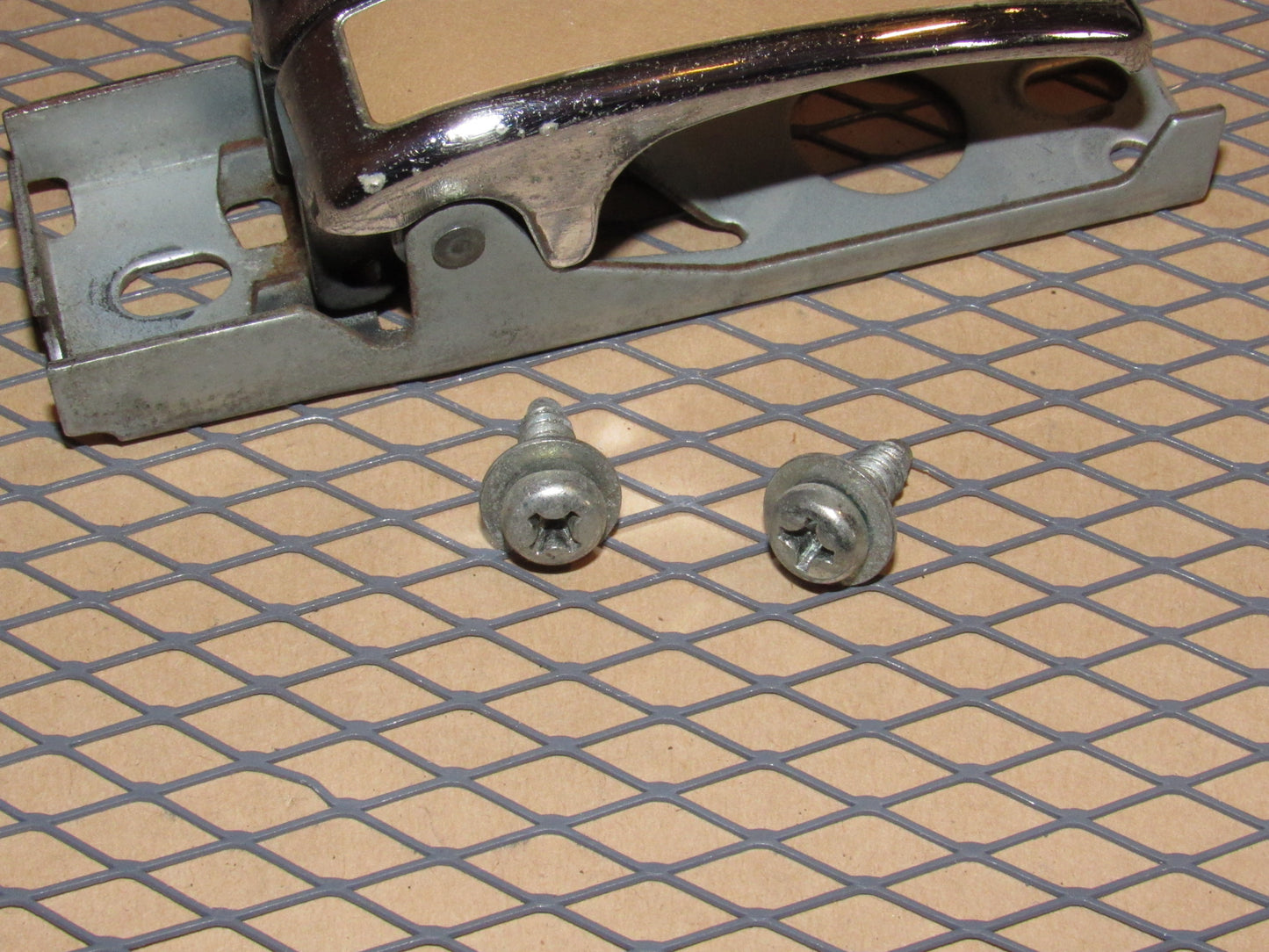 79 80 81 82 83 Datsun 280zx OEM Interior Door Handle & Lock - Left