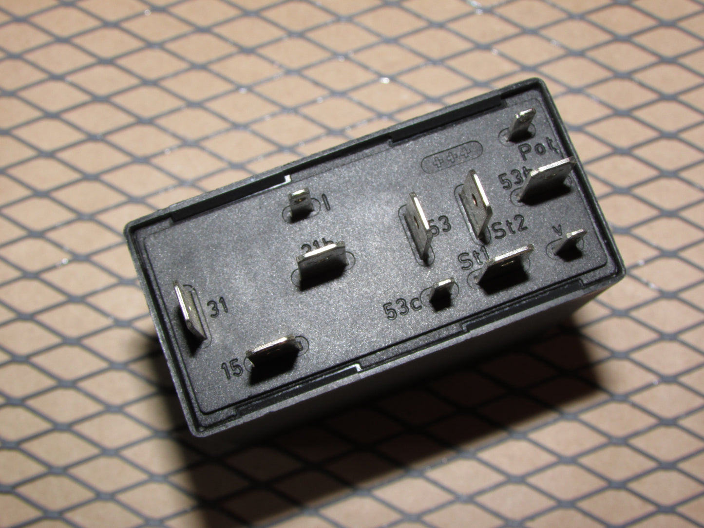 Audi & Volkswagen Relay (377) 4B0 955 531 A