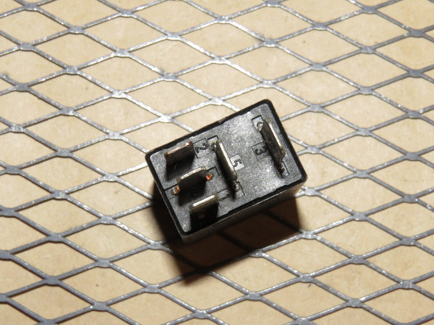 Chrysler Relay 4671168 A