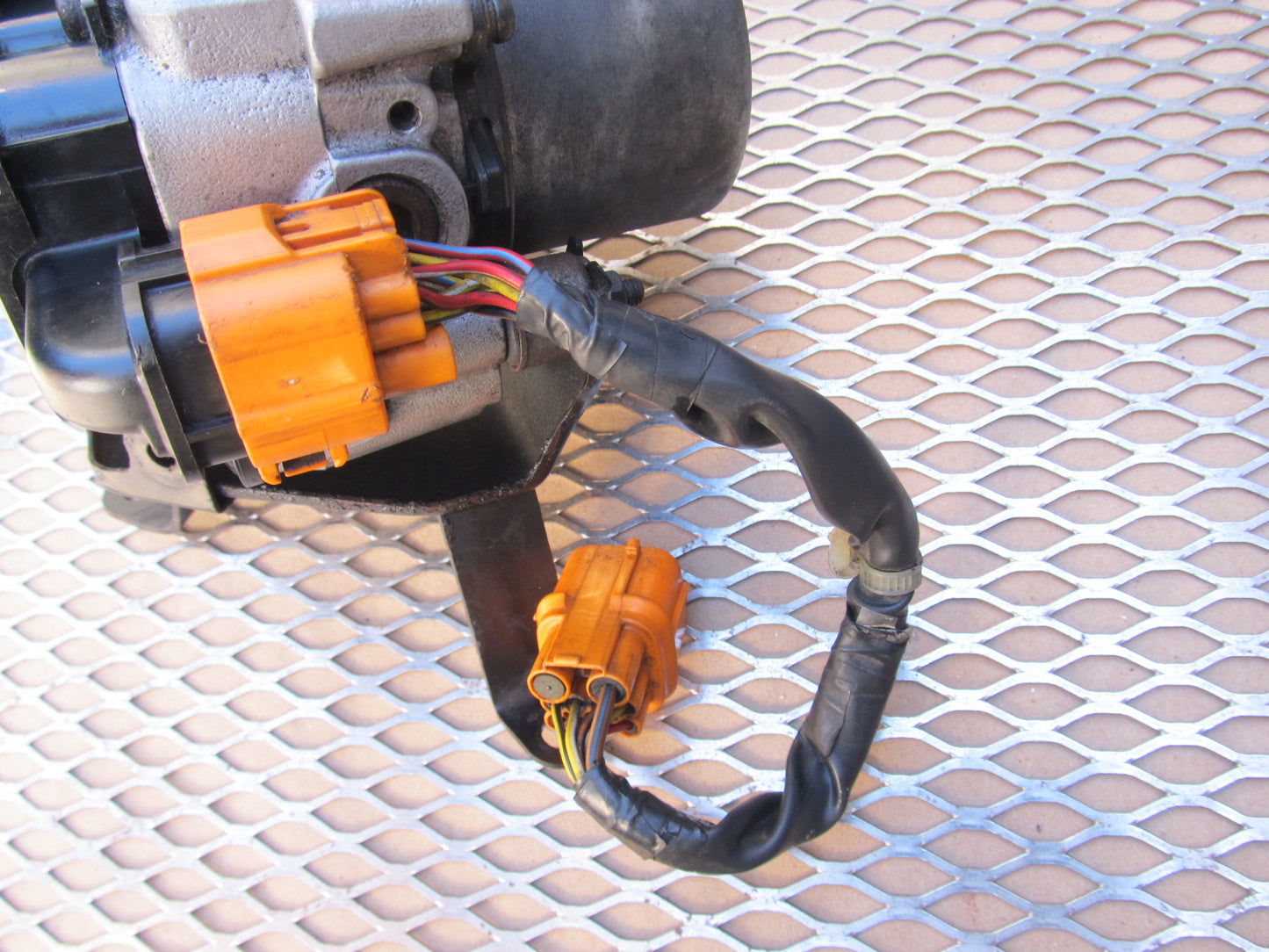 97 98 99 00 01 Honda Prelude OEM ABS Motor Actuator Pump Extension Harness