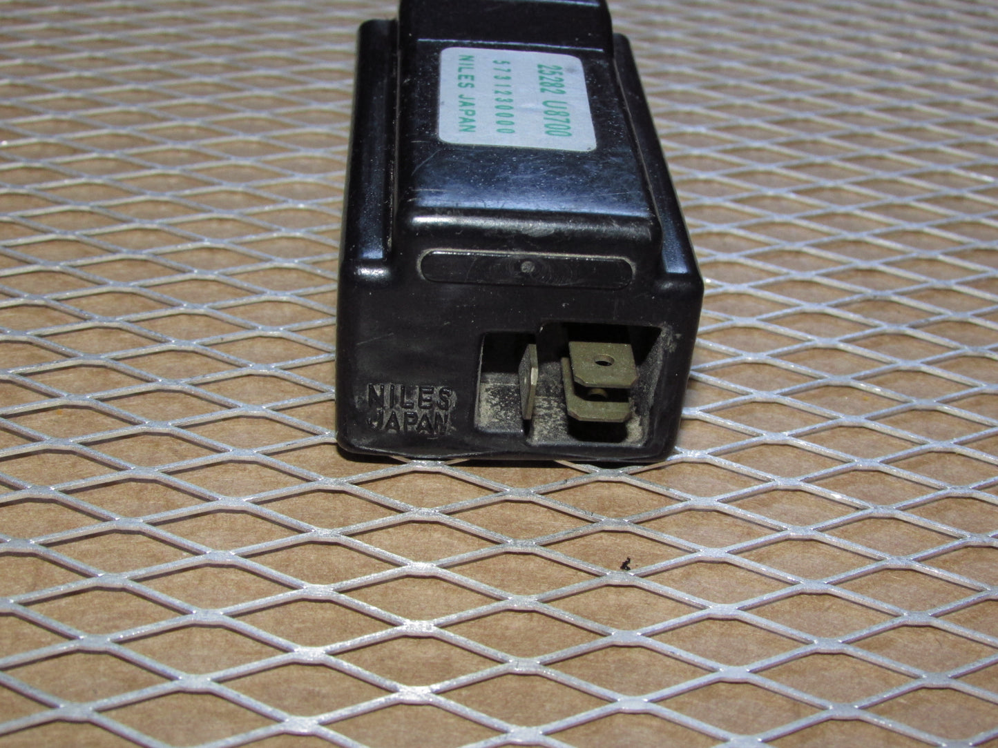 83 84 85 86 Nissan 720 OEM Interior Light Dimmer Switch