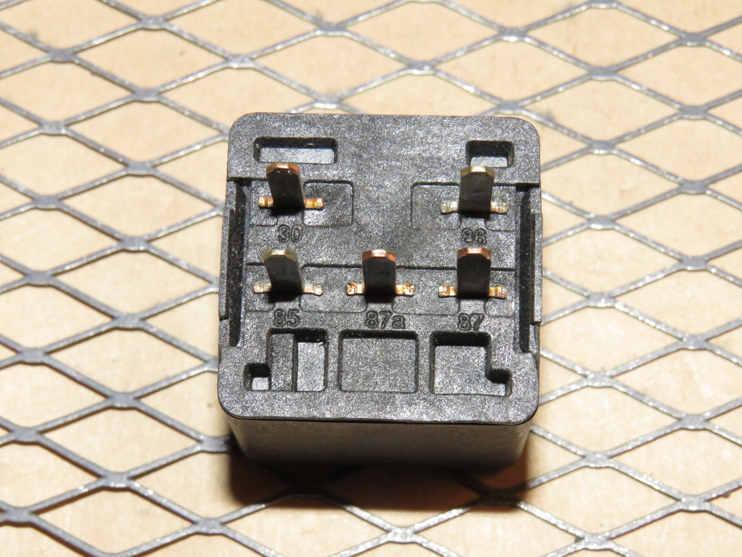 GM Relay 0201 / 5810-0201