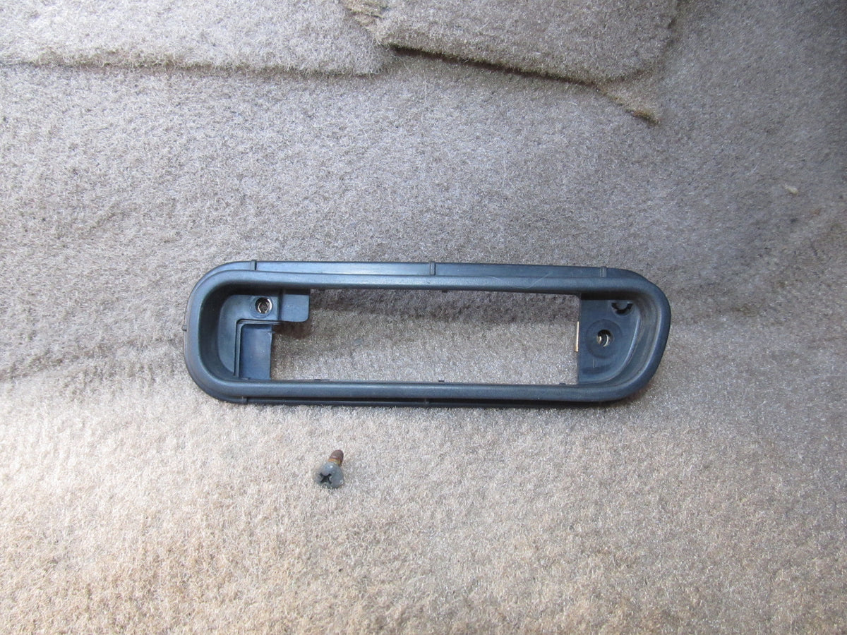 97 98 99 00 01 Honda Prelude OEM Front Side Marker Light Mounting Gasket Bezel - Right