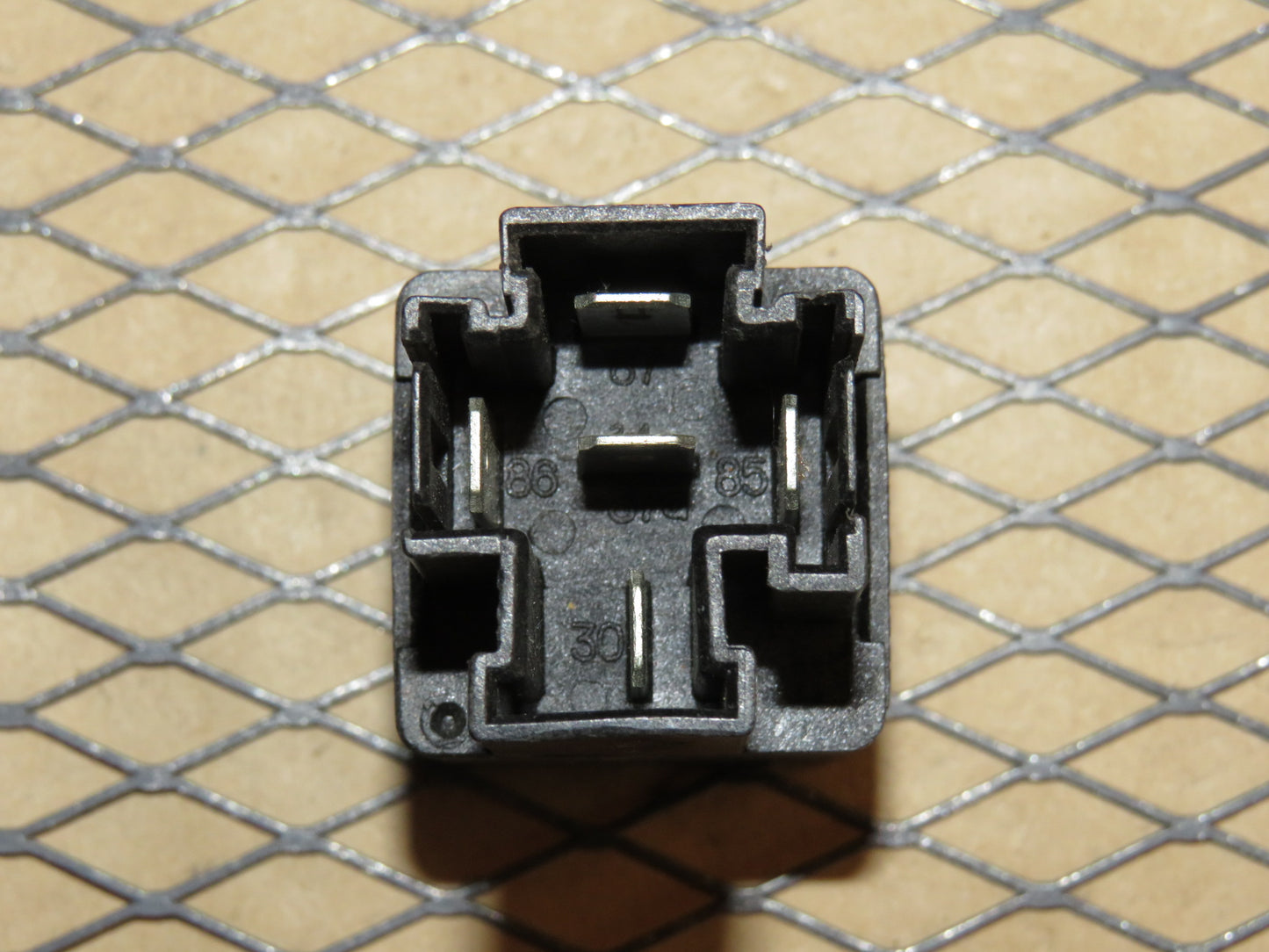 Mitsubishi Relay MR301971