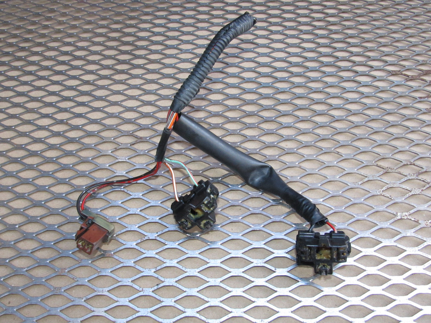 97 98 99 00 01 Honda Prelude OEM Headlight Pigtail Harness - Right