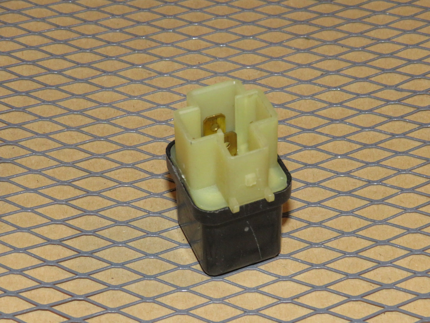 Nissan & Infiniti Relay 25230 79972