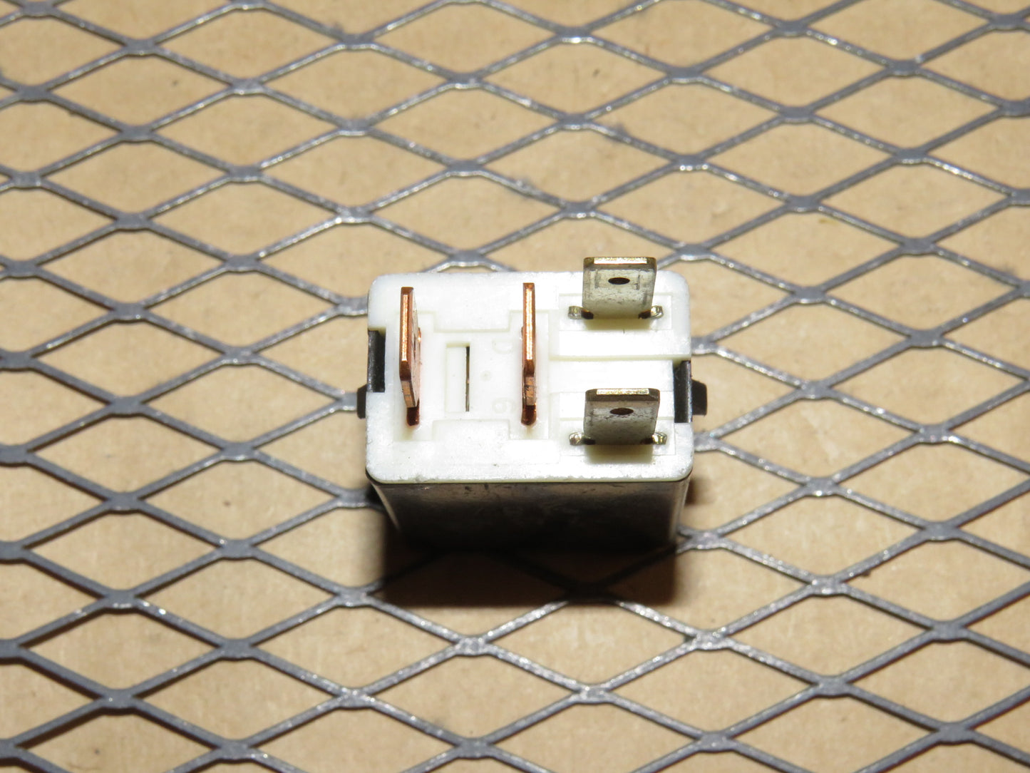 Subaru Relay 156700-1020