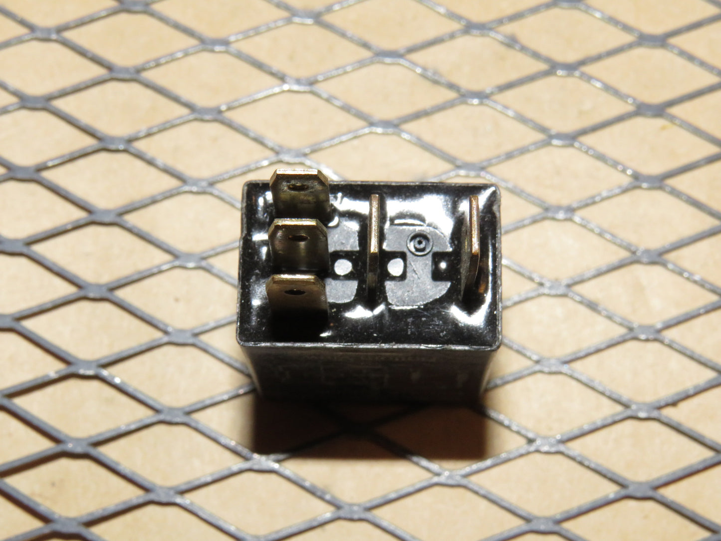 Isuzu Relay 897231 2640 / G8H-UA-008002