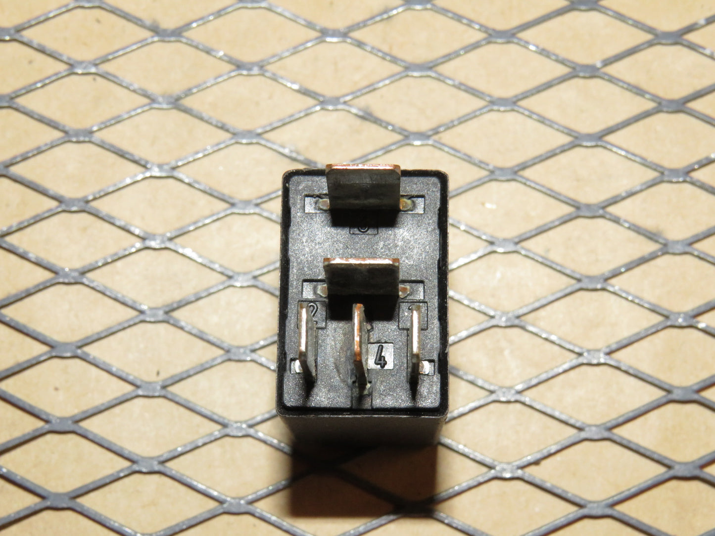 Volvo Relay 9441161 / V23074