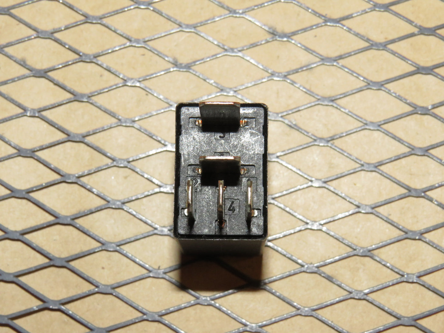 Volvo Relay 9441161 / V23074