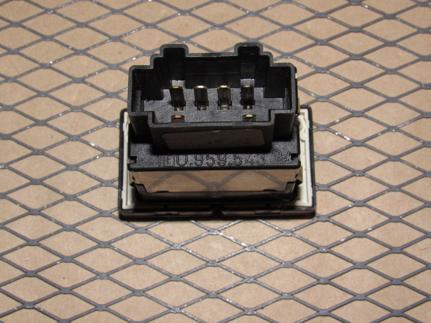 99.5 00 01 02 Volkswagen Cabrio OEM A/C & Air Recirculation Switch