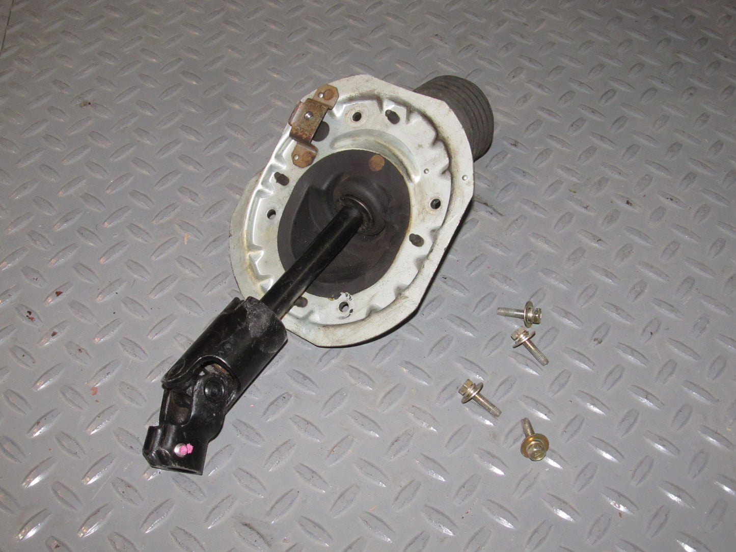 93 94 Mitsubishi Eclipse OEM Steering Column Rack Universal Joint