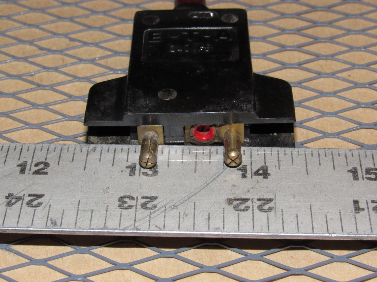 77-95 Mercedes Benz T1 Van Fuse Circuit Breaker 8a E-T-A 240VAC 2-5200-H