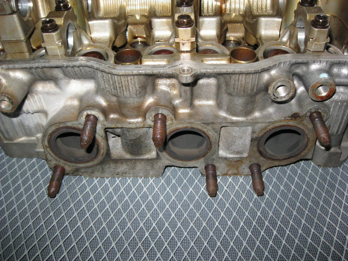 JDM Toyota 1MZ-FE 3.0L V6 None VVTi Engine Cylinder Head - Right