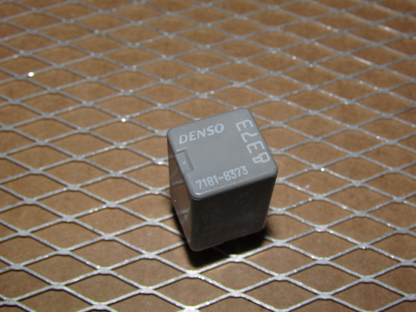 GM Relay 8373 / 7181-8373