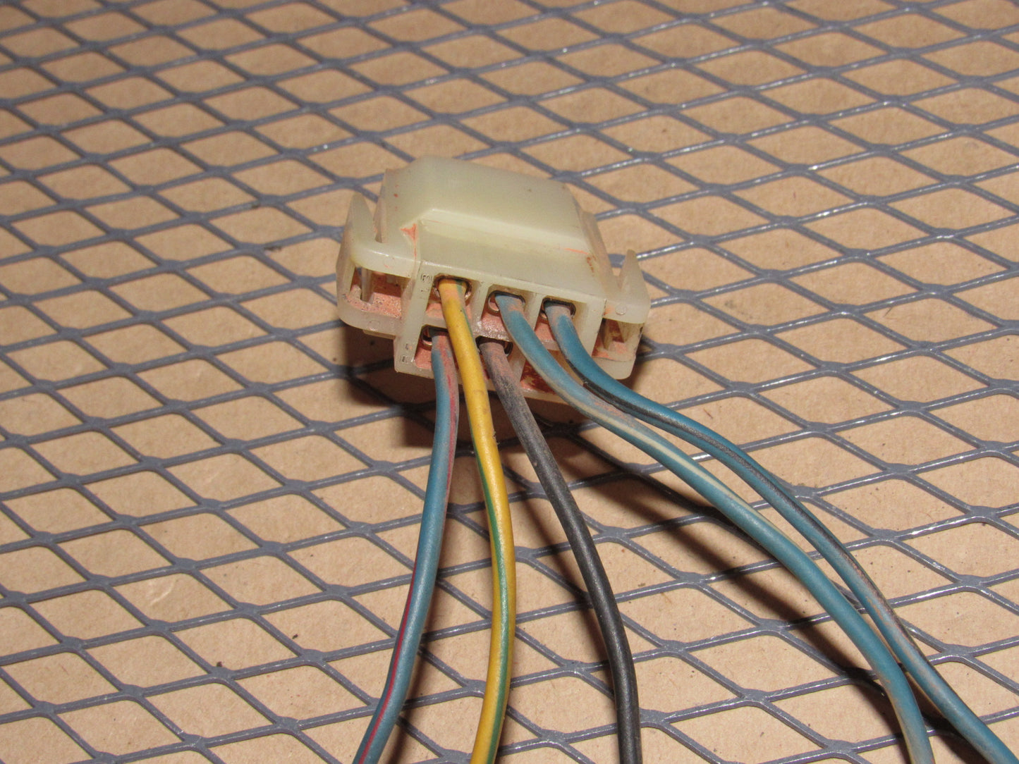 79 81 82 Datsun 280zx OEM Power Mirror Switch Chassis Female Pigtail Harness - Right