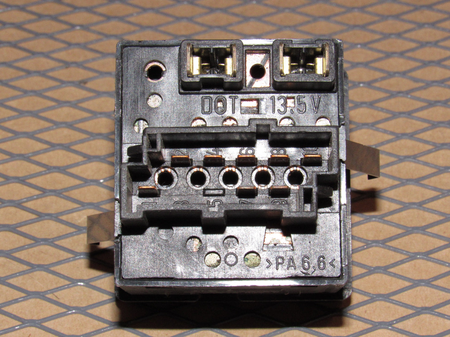 93 94 Volvo 850 OEM Headlight Switch