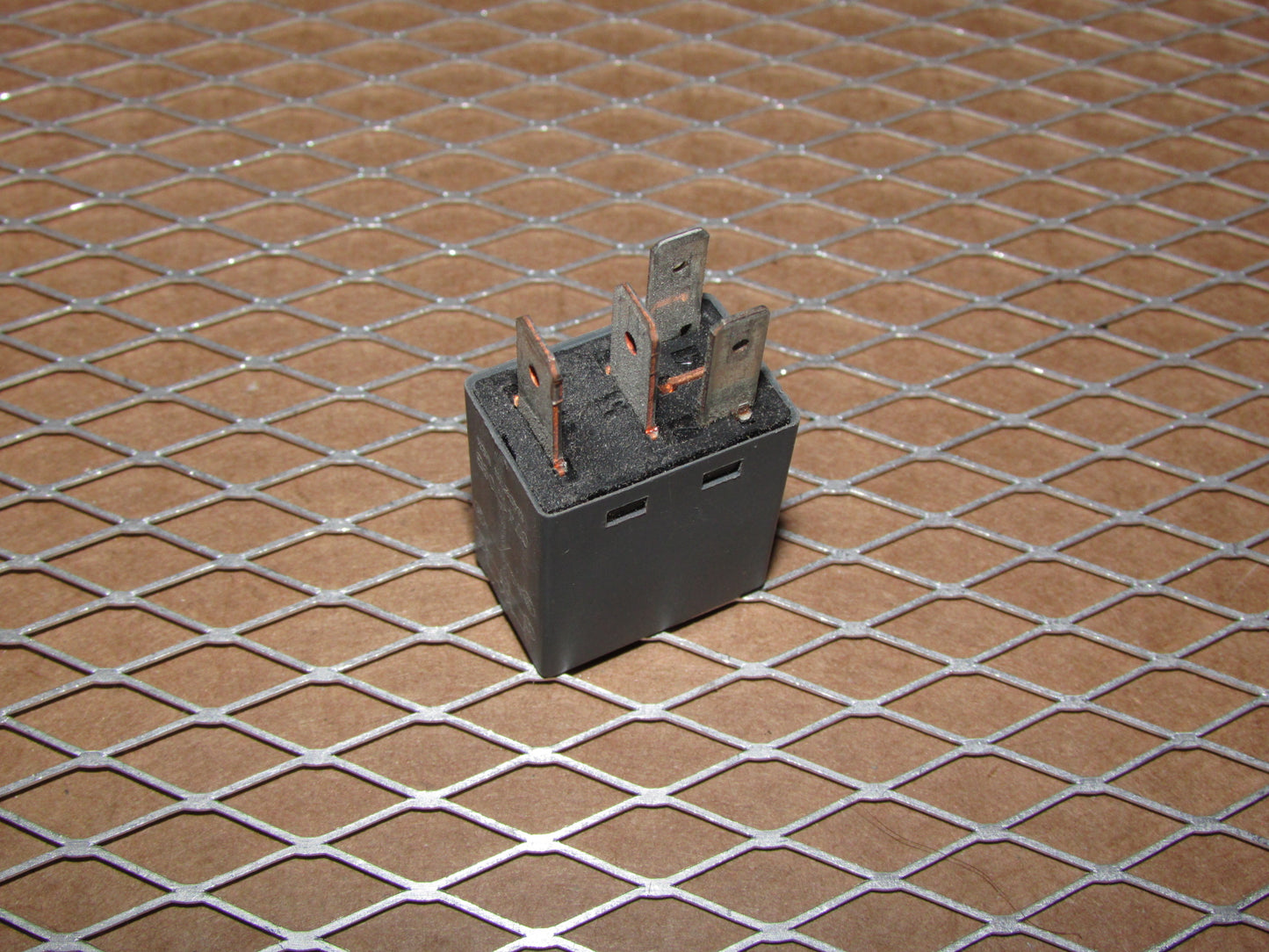 Toyota & Lexus Relay VFM-11F41-Z05