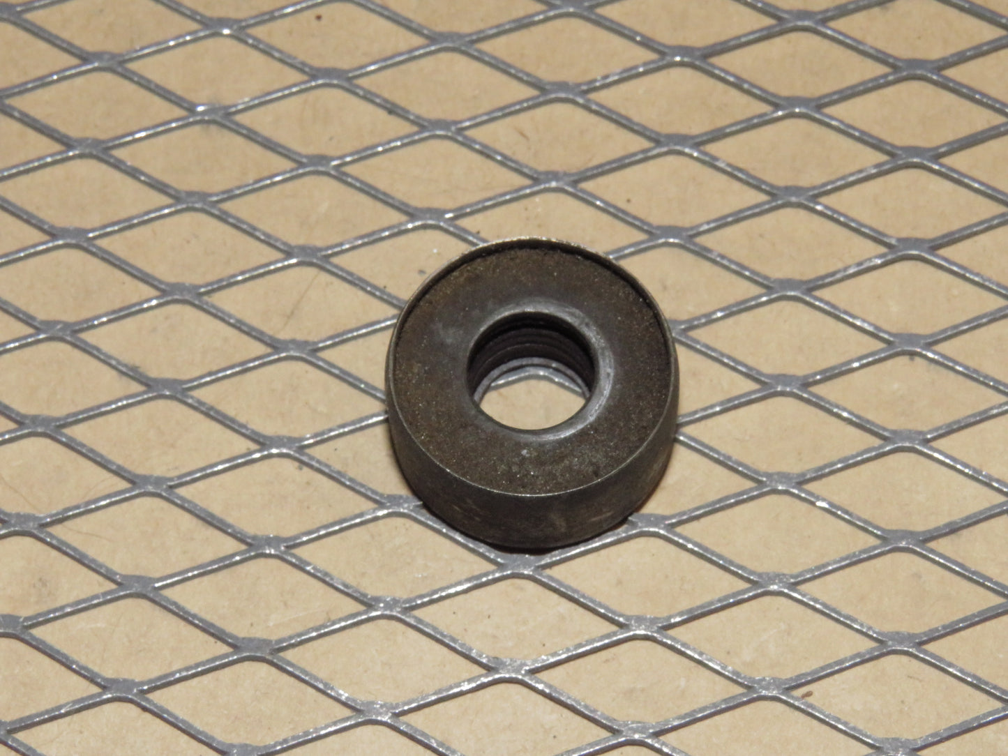 84 85 86 Nissan 300zx OEM Intake Manifold Lower Runner Mounting Washer