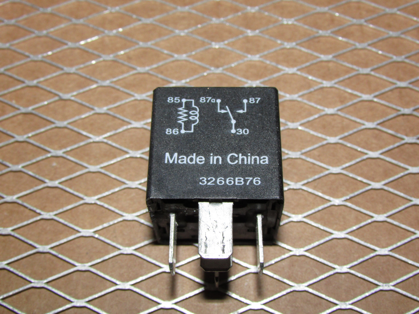 GM Relay 1192 / 13306942
