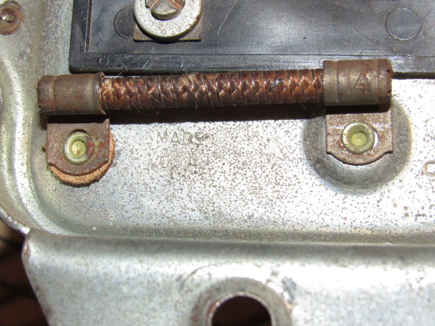77-95 Mercedes Benz T1 Van OEM Alternator Voltage Regulator RAB 12A 12
