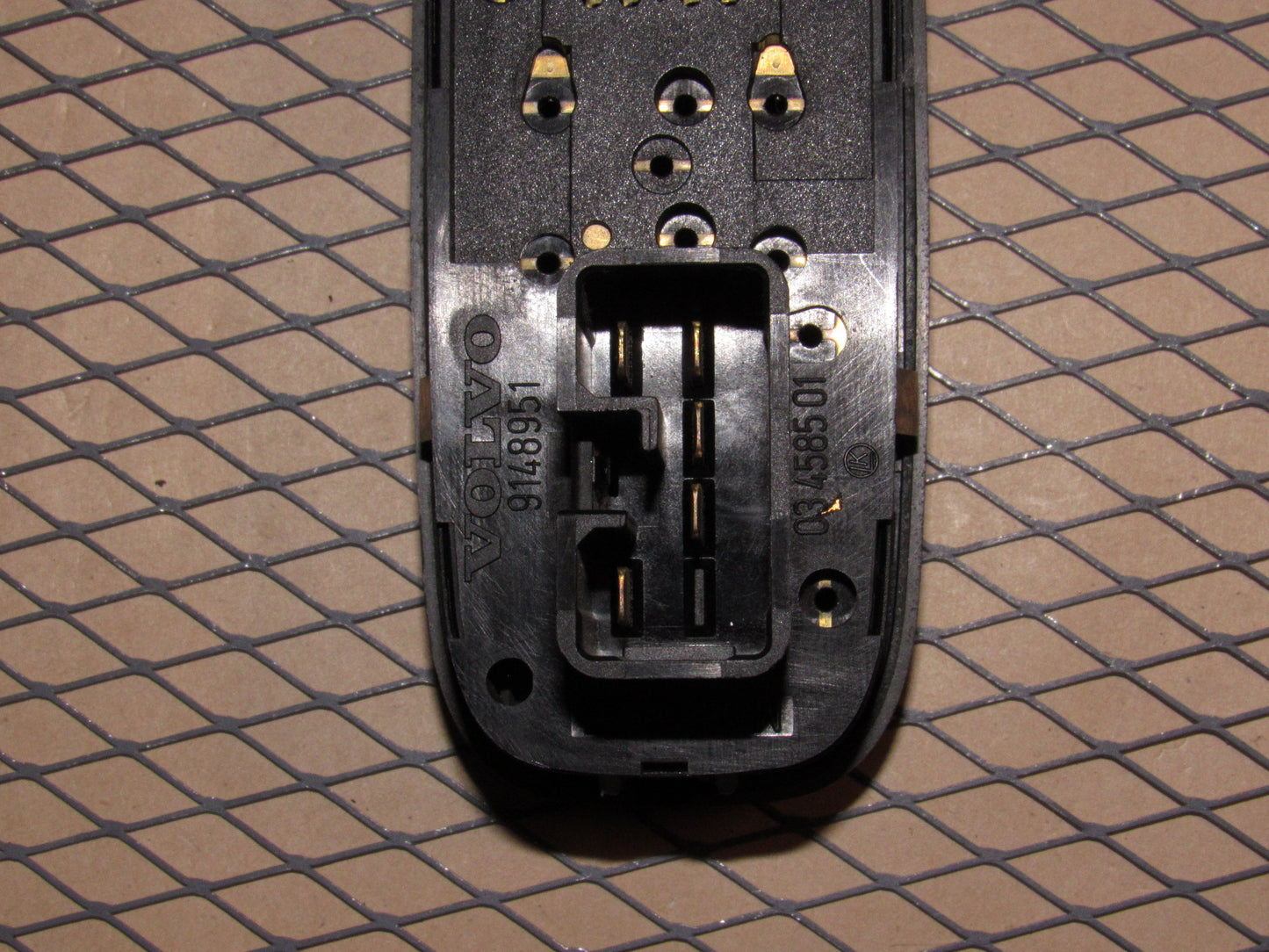98 99 00 Volvo S70 OEM Front Window Switch - Right