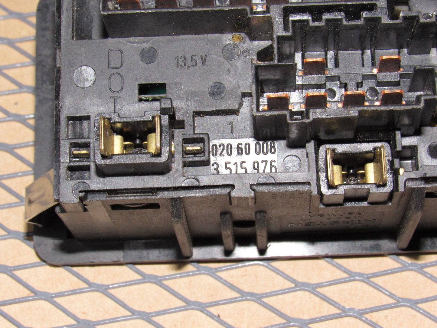 88 89 90 Volvo 760 OEM Headlight & Dash Light illumination Dimmer Switch