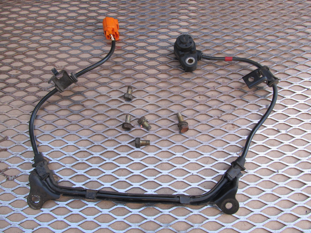 97 98 99 00 01 Honda Prelude OEM Rear ABS Sensor - Left