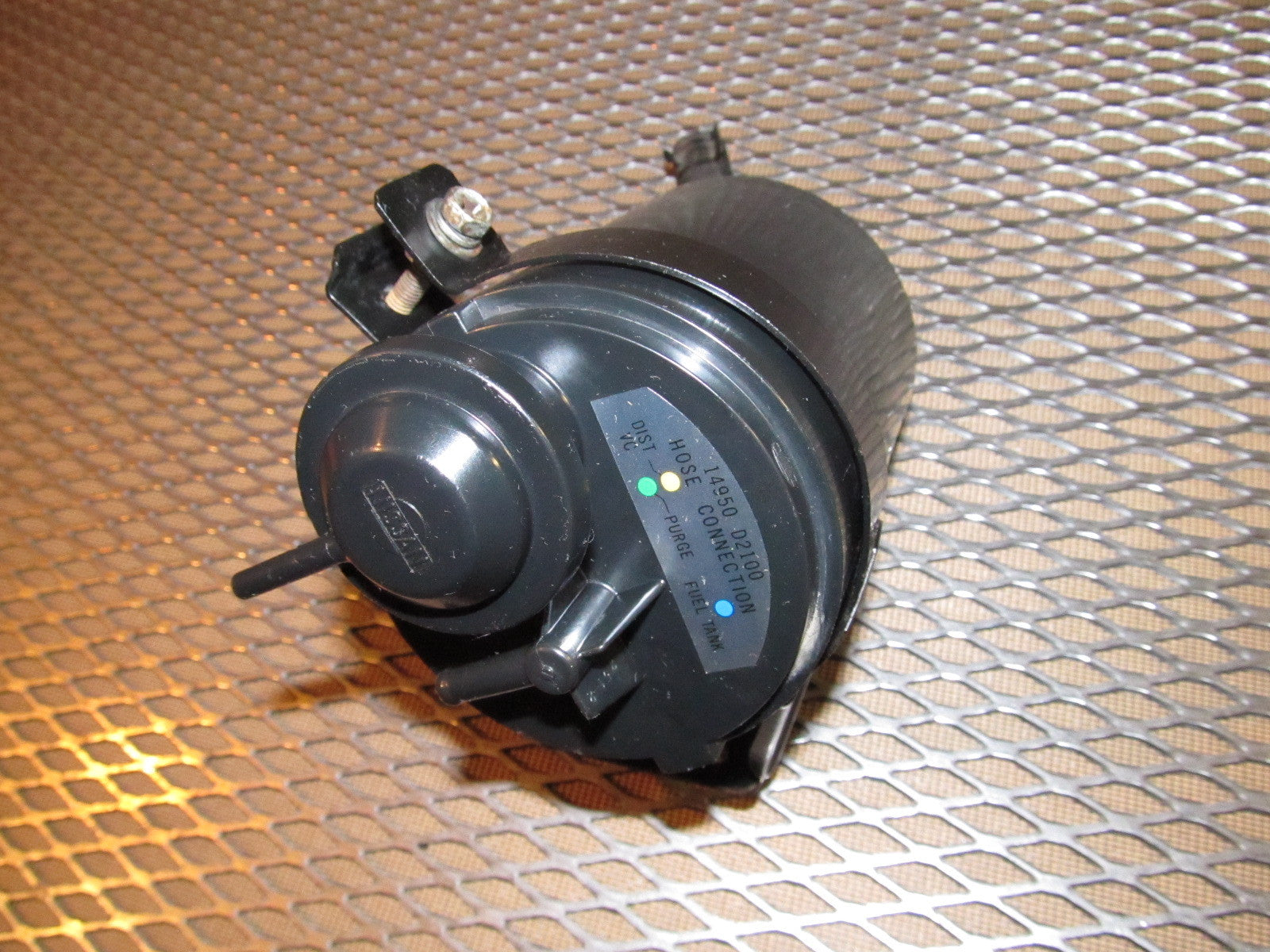 89 90 Nissan 240SX OEM Charcoal Canister Evap Purge Tank – Autopartone