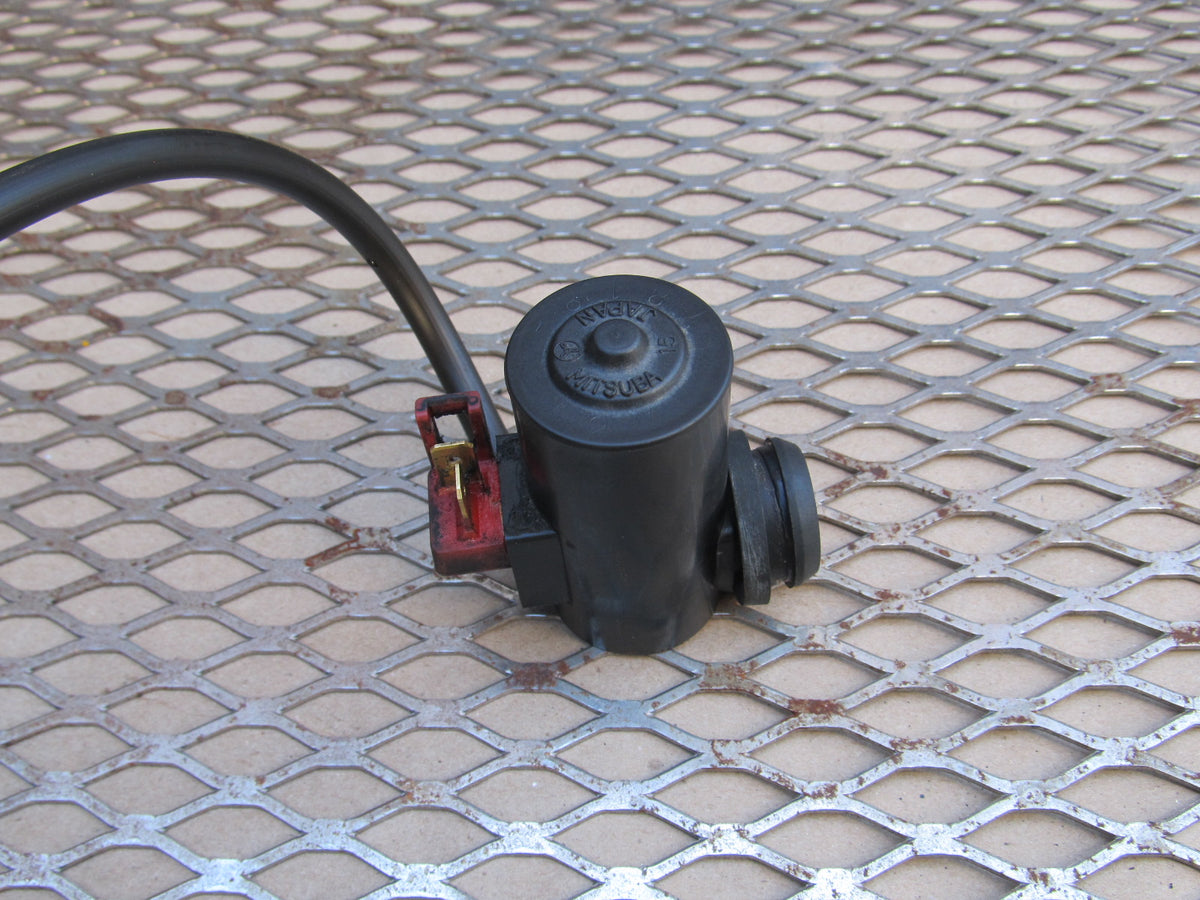 97 98 99 00 01 Honda Prelude OEM Windshield Wiper Washer Pump