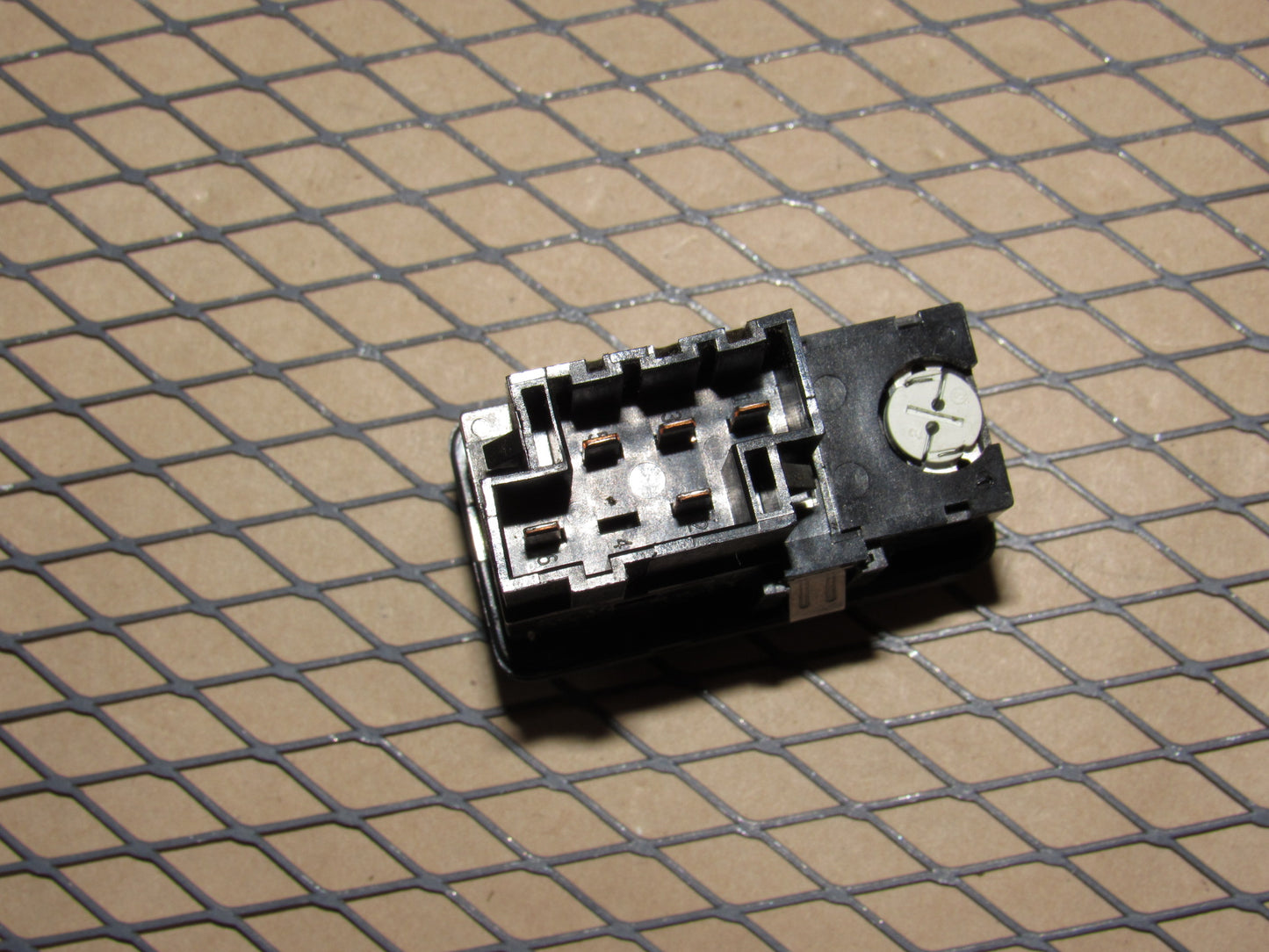 98 99 00 Volvo V70 OEM Mirror & Rear Defroster Switch