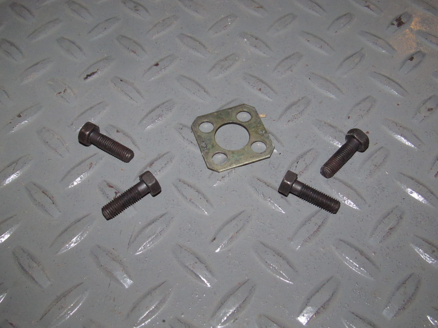 90 91 92 93 94 95 96 Nissan 300zx OEM Exhaust Cam Gear Pulley Mounting Hardware