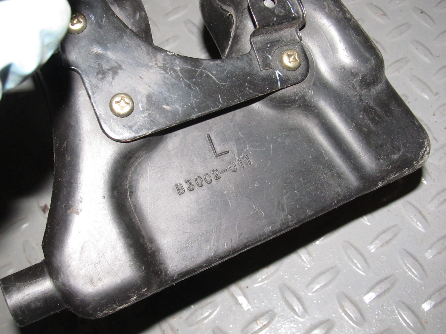 90 91 Nissan 300zx OEM AIV Air Injection Valve Air Reservoir Tank