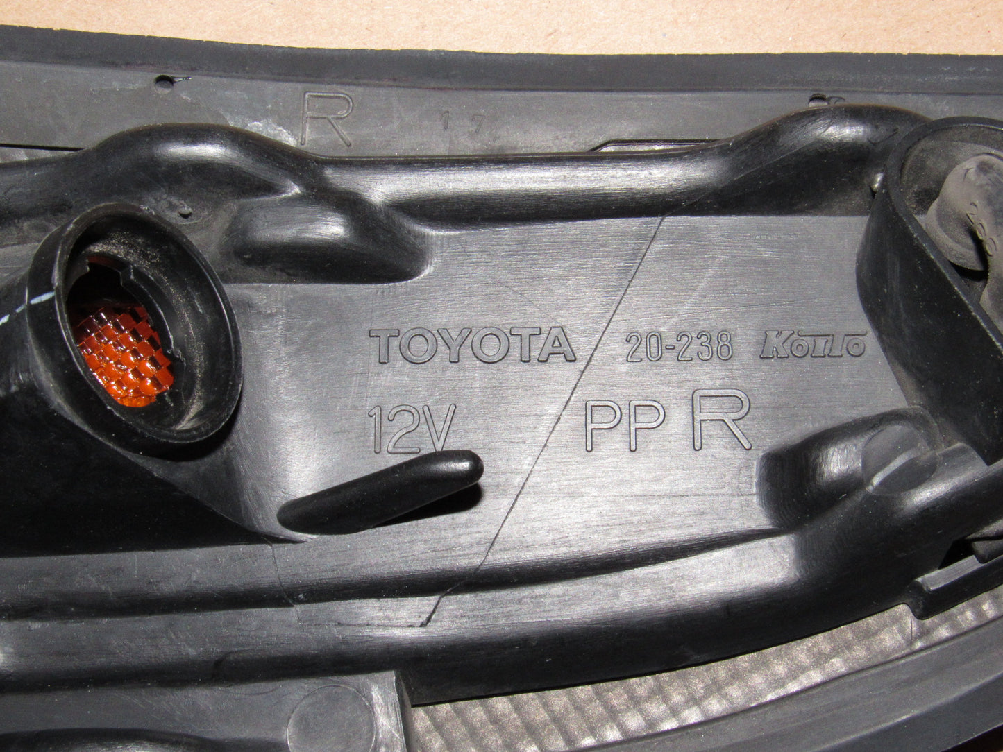 90 91 92 93 Toyota Celica OEM Front Corner Light Lamp - Right