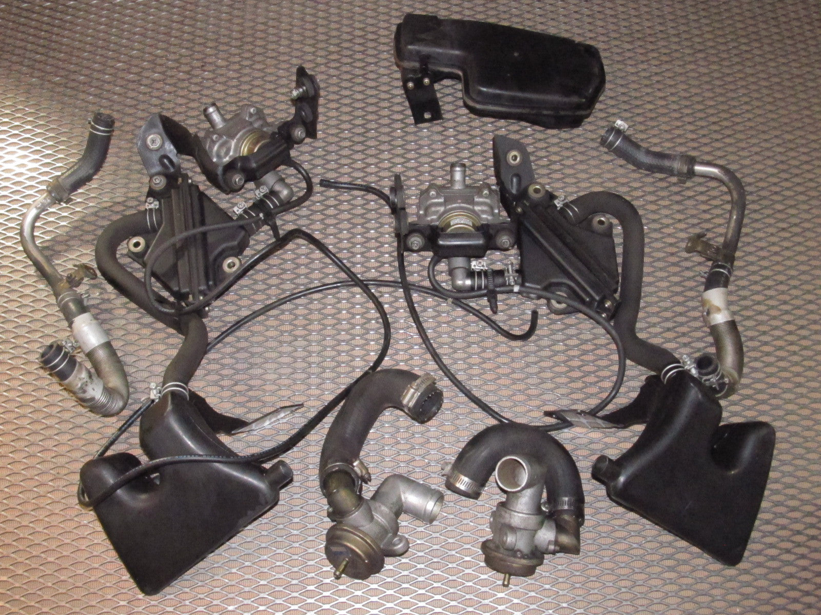 あいやー 90-96 Nissan 300zx OEM AIV Air Injection Valve System - Twin Turbo