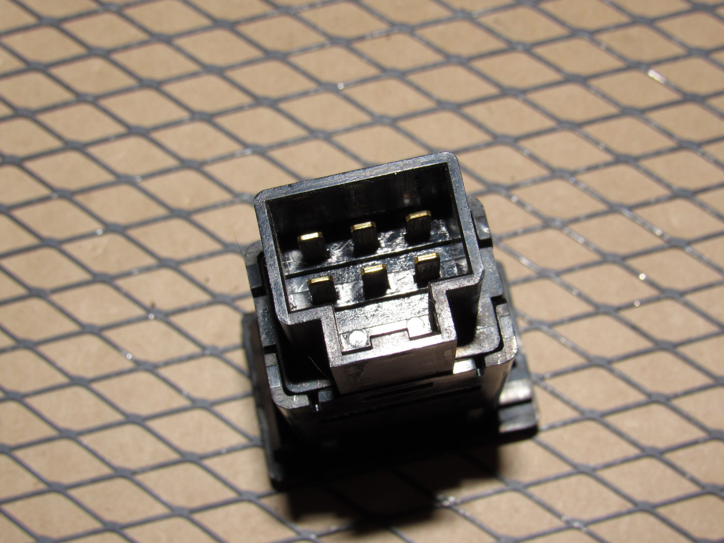 92 93 94 Isuzu Trooper OEM Rear Defroster Switch